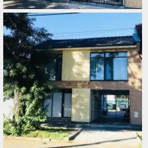https://queen-apartman-debrecen.hotels-hajduszoboszlo-hungary.com